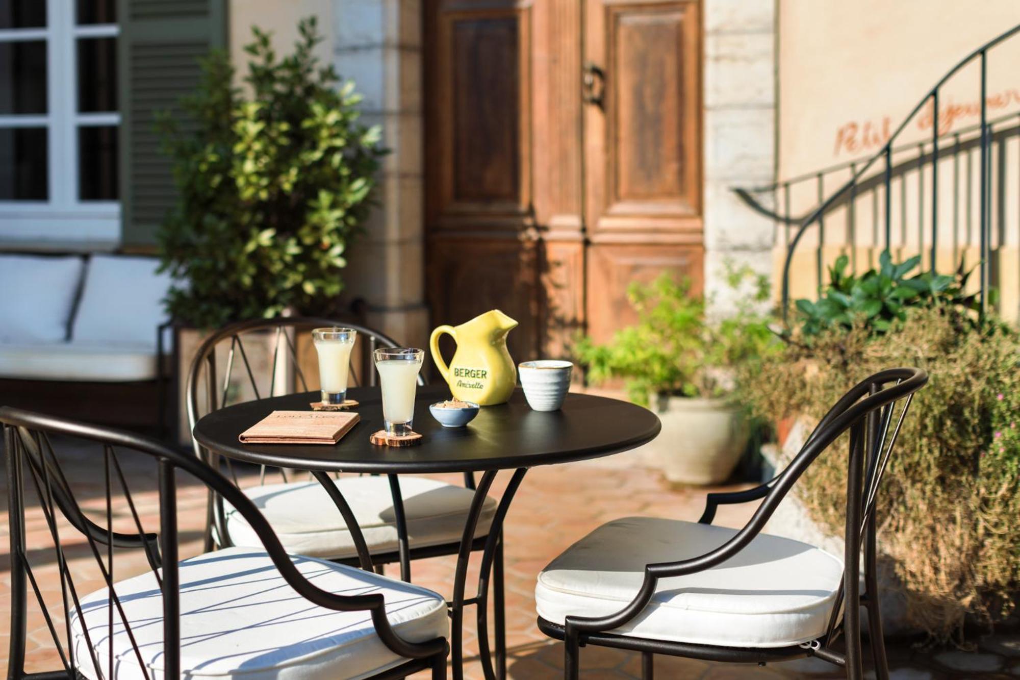 Hotel Lou Calen Cotignac Exterior foto